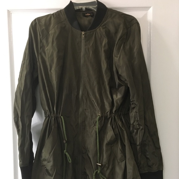 Bomber Jacket - Picture 1 of 3